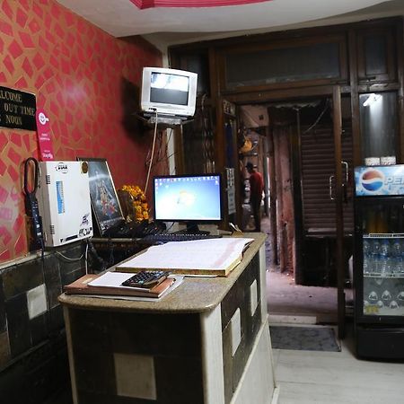 Yes Please Guest House New Delhi Eksteriør billede